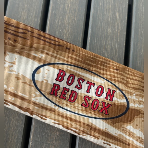 Vintage MLB Boston Red Sox Bat Tie - Picture 3 of 7